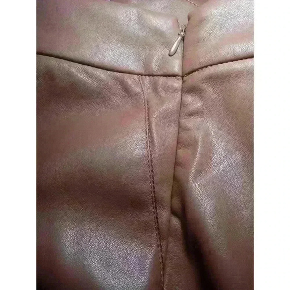 Girl With Curves Vegan Leather Regular Crop Pants(British Tan, 12P) A549783 - Picture 4 of 5